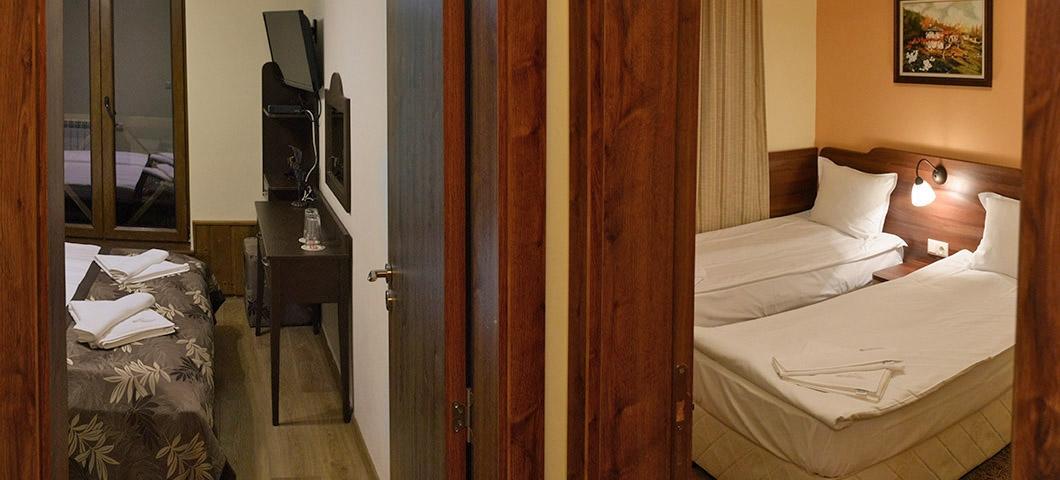 Family Hotel Balkanci Uzana Esterno foto